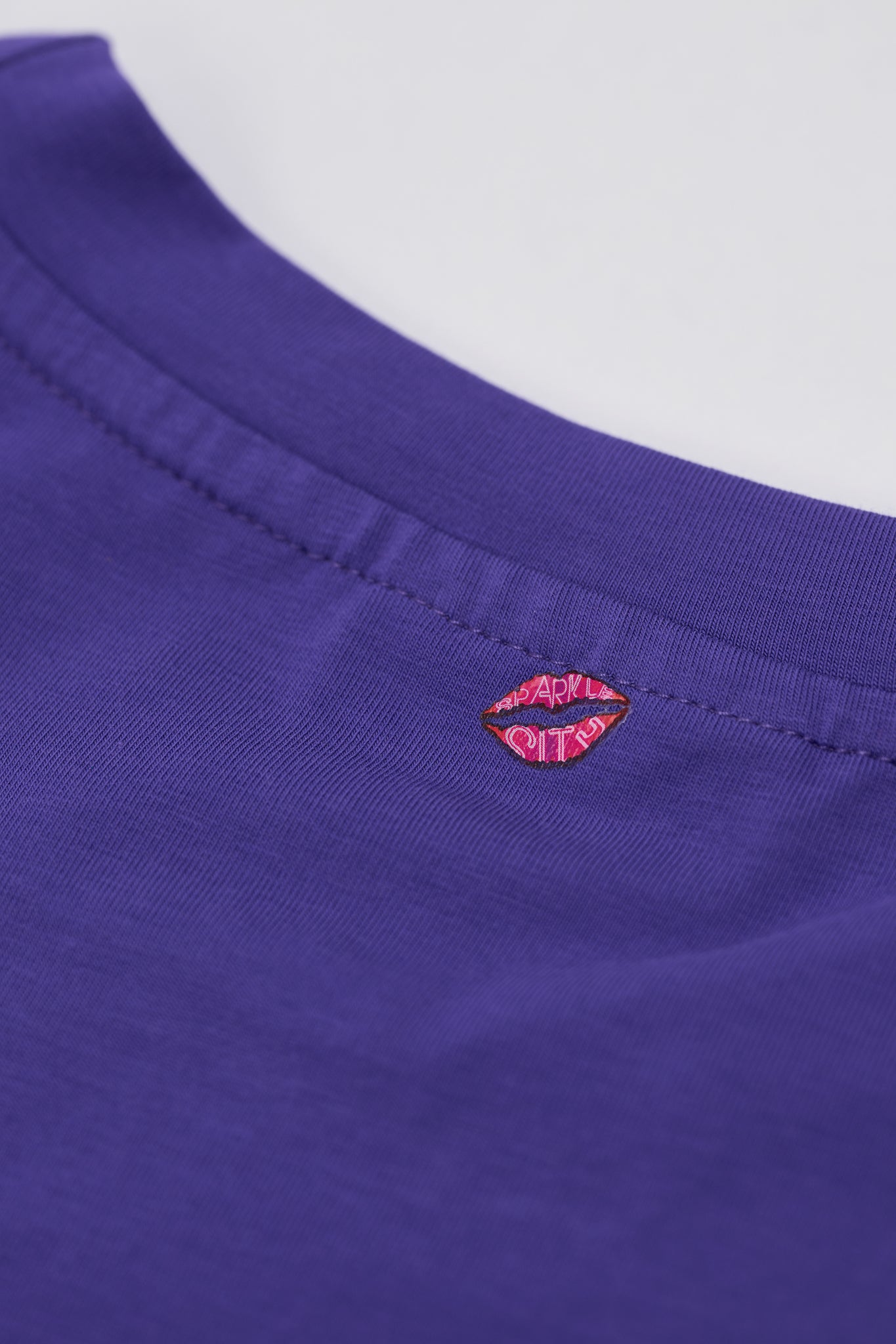 Tiger Wrap Around Tee