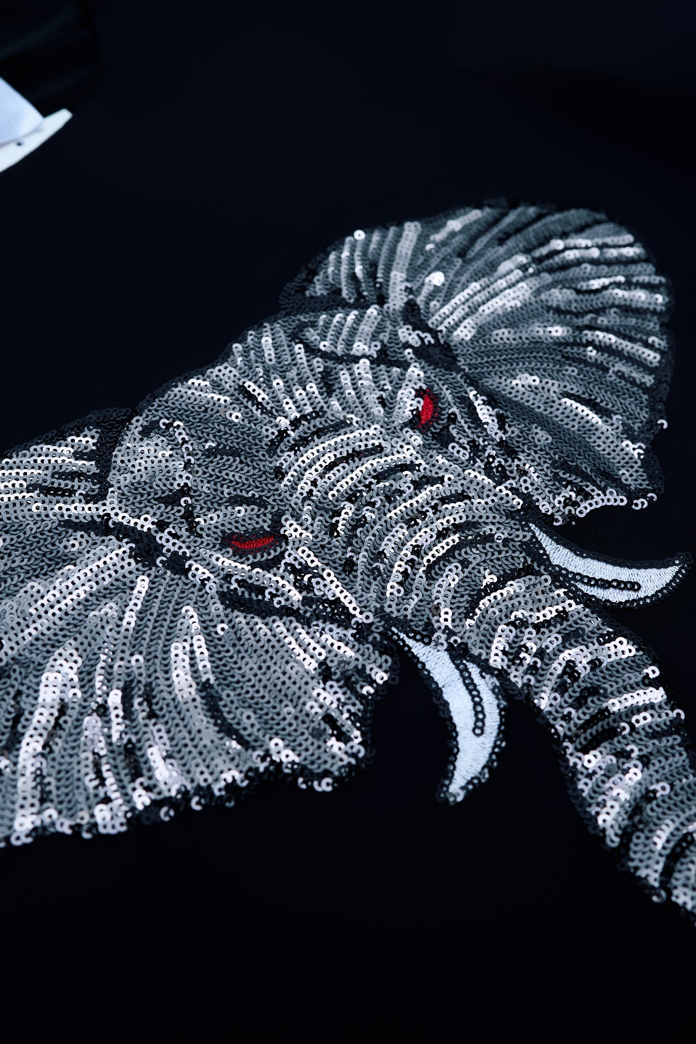 Elephant Head Tee | Black - Sparkle City Co