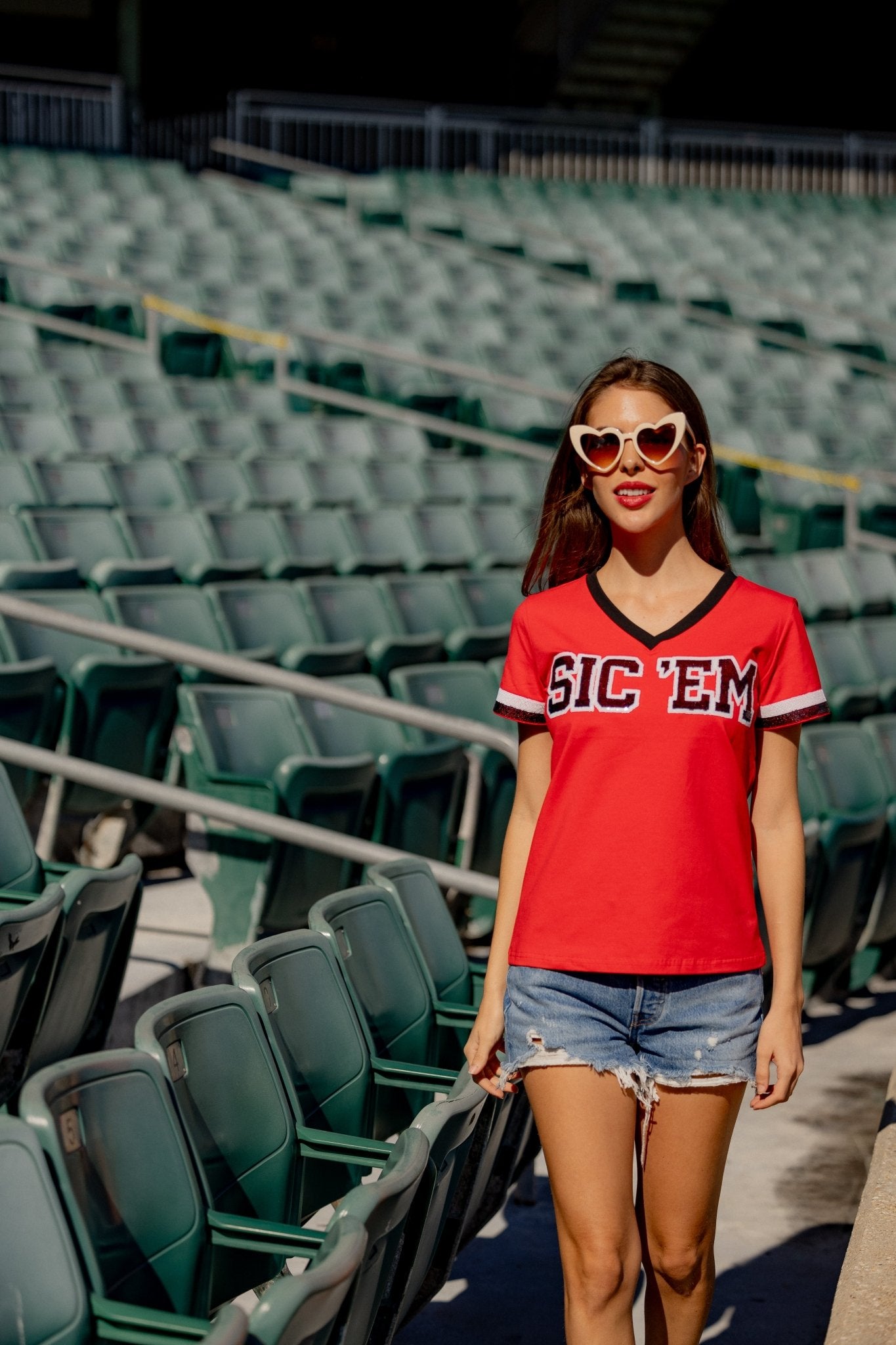 Sic 'Em Jersey Tee - Sparkle City Co