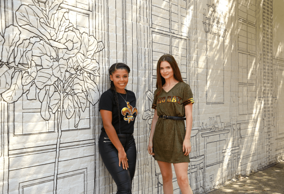 Black Fleur De Lis Tee - Sparkle City Co